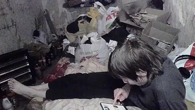 Snapshot of makarov1993 chatting on June 16, 2026, 12:54 am makarov1993 online show from June 16, 2026, 12:54 am