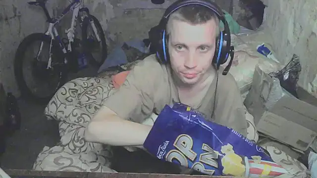 makarov1993 online show from September 14, 2025, 3:01 pm