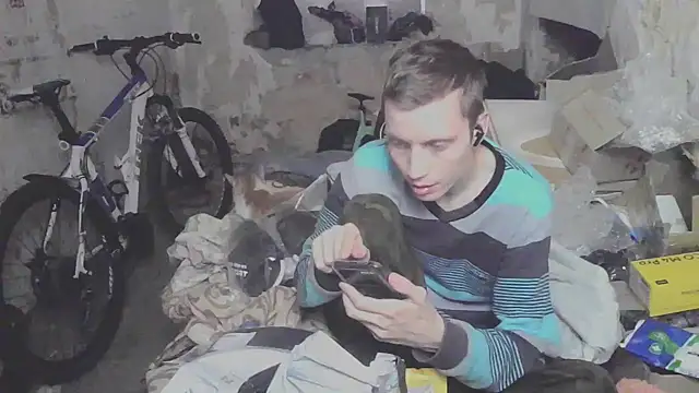 Snapshot of makarov1993 chatting on October 9, 2025, 8:04 am makarov1993 online show from October 9, 2025, 8:04 am