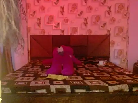 Snapshot of BABY_RANI_ chatting on September 18, 2025, 9:12 am BABY RANI online show from September 18, 2025, 9:12 am