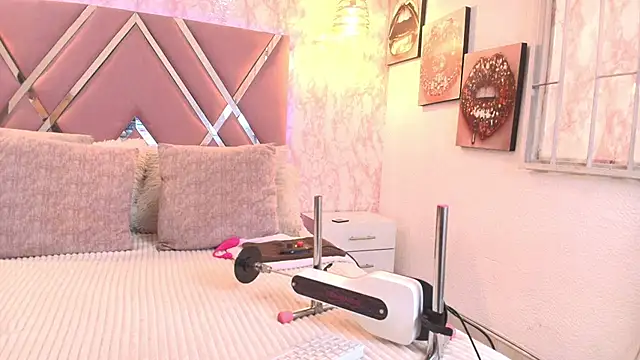 Snapshot of Aliice1_ chatting on September 23, 2025, 6:15 pm Aliice1 online show from September 23, 2025, 6:15 pm