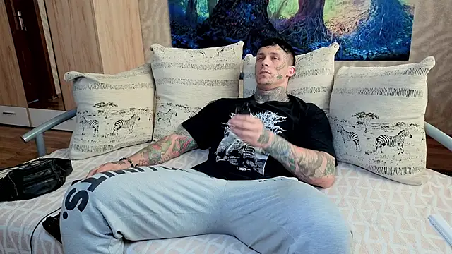 SKIRLINGOD online show from September 16, 2025, 4:46 am