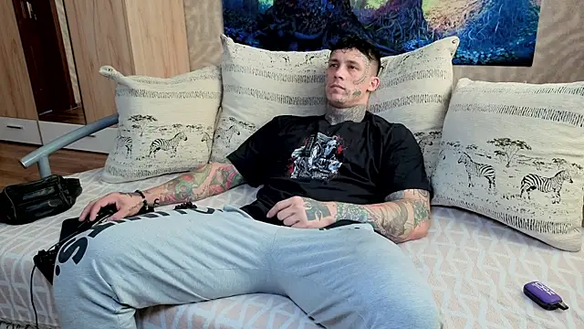 SKIRLINGOD online show from September 9, 2025, 5:06 am