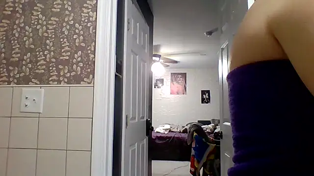 Snapshot of Melissamarcosx4 chatting on October 30, 2025, 12:58 pm Melissamarcosx4 online show from October 30, 2025, 12:58 pm