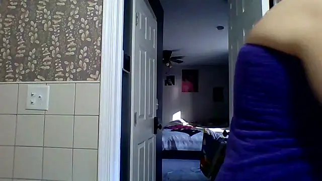 Melissamarcosx4 online show from November 11, 2025, 1:28 pm