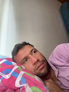 Snapshot of Michaell_Spinelly chatting on October 12, 2025, 4:19 pm Michaell Spinelly online show from October 12, 2025, 4:19 pm