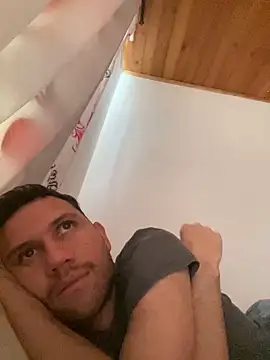 Snapshot of Michaell_Spinelly chatting on February 5, 2026, 5:31 pm Michaell Spinelly online show from February 5, 2026, 5:31 pm