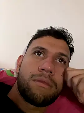 Snapshot of Michaell_Spinelly chatting on October 15, 2025, 5:21 pm Michaell Spinelly online show from October 15, 2025, 5:21 pm