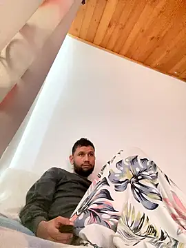 Snapshot of Michaell_Spinelly chatting on January 18, 2026, 1:36 pm Michaell Spinelly online show from January 18, 2026, 1:36 pm