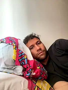 Snapshot of Michaell_Spinelly chatting on September 8, 2025, 4:39 pm Michaell Spinelly online show from September 8, 2025, 4:39 pm