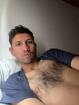 Snapshot of Michaell_Spinelly chatting on September 29, 2025, 4:23 pm Michaell Spinelly online show from September 29, 2025, 4:23 pm