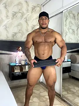 Travis lenox  online show from October 26, 2025, 2:56 am