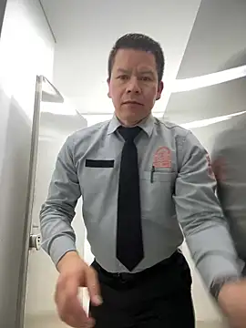 Manu0586 online show from January 15, 2026, 5:44 am