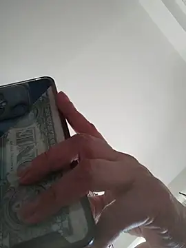 Snapshot of Cailinmilf chatting on October 10, 2025, 9:37 pm Cailinmilf online show from October 10, 2025, 9:37 pm