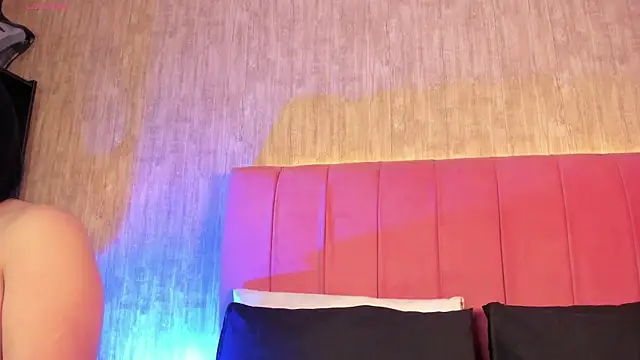 Kendra kobein online show from February 27, 2026, 8:08 pm