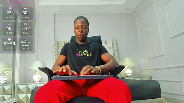 Snapshot of CharlesBrown_ chatting on September 18, 2025, 1:47 pm CharlesBrown  online show from September 18, 2025, 1:47 pm