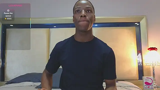 Snapshot of CharlesBrown_ chatting on October 24, 2025, 12:37 pm CharlesBrown  online show from October 24, 2025, 12:37 pm