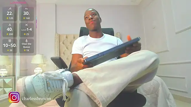 Snapshot of CharlesBrown_ chatting on September 19, 2025, 12:31 pm CharlesBrown  online show from September 19, 2025, 12:31 pm