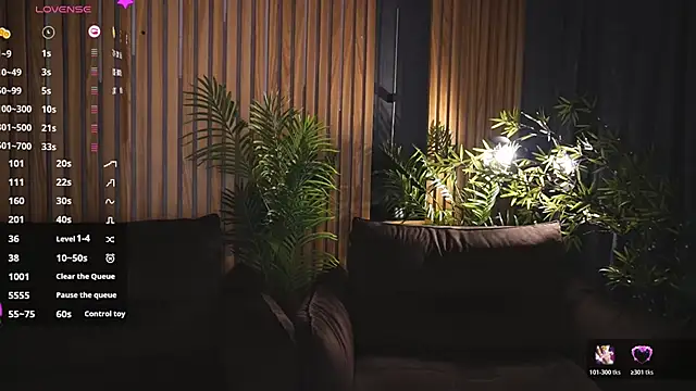 Snapshot of OceanEyessss_ chatting on October 30, 2025, 8:50 pm OceanEyessss  online show from October 30, 2025, 8:50 pm