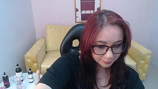 Snapshot of bellatrix_ch chatting on September 24, 2025, 4:13 pm bellatrix ch online show from September 24, 2025, 4:13 pm