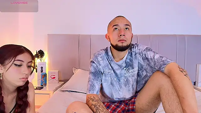 Snapshot of Kurttsinner chatting on September 19, 2025, 5:11 am Kurttsinner online show from September 19, 2025, 5:11 am