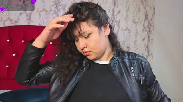 Snapshot of Larissa_Antonella chatting on September 22, 2025, 3:34 am Larissa Antonella online show from September 22, 2025, 3:34 am