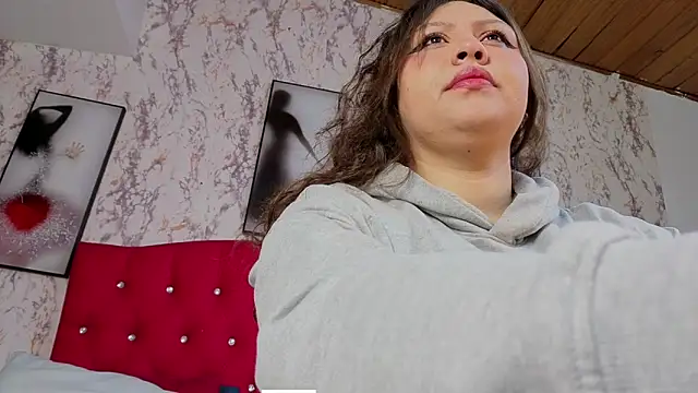 Larissa Antonella online show from February 23, 2026, 4:14 am