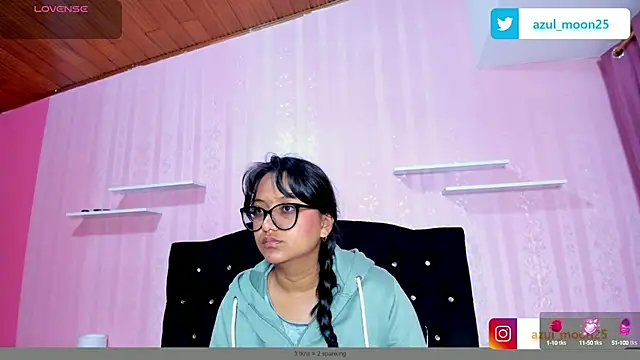 Snapshot of Azul_Moon chatting on September 10, 2025, 3:38 am Azul Moon online show from September 10, 2025, 3:38 am