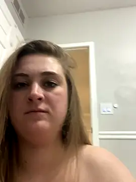 nataliesquirts4216 online show from October 15, 2025, 1:48 am