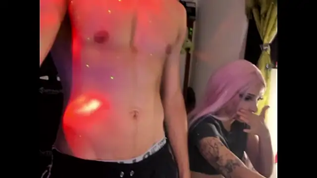 Snapshot of Oliver_and_kalypso chatting on October 1, 2025, 11:19 pm Oliver and kalypso online show from October 1, 2025, 11:19 pm