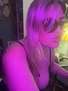 Granlady7 online show from December 19, 2025, 12:36 am