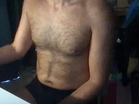 Snapshot of TomTop_11 chatting on October 15, 2025, 8:33 am TomTop 11 online show from October 15, 2025, 8:33 am