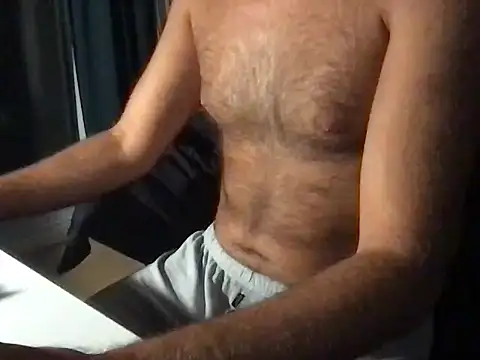 Snapshot of TomTop_11 chatting on September 29, 2025, 9:09 pm TomTop 11 online show from September 29, 2025, 9:09 pm