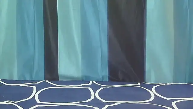 Aarti misty71 online show from April 5, 2026, 5:25 am