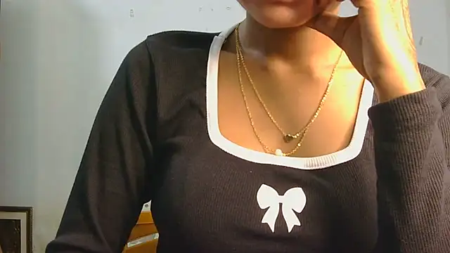 Aarti misty71 online show from March 31, 2026, 5:09 am