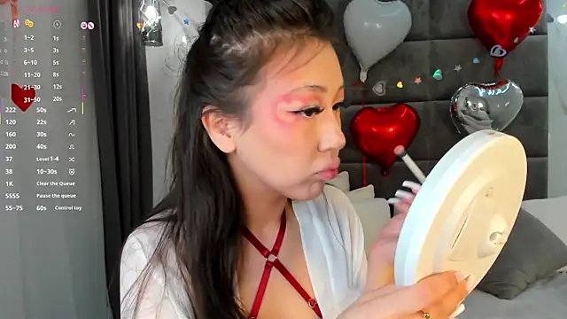 Nelly Kimm online show from February 15, 2026, 1:17 am