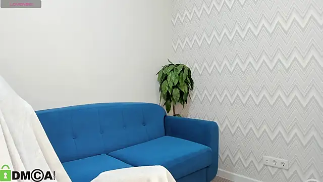 Snapshot of Nelly_Kimm chatting on October 5, 2025, 12:56 am Nelly Kimm online show from October 5, 2025, 12:56 am