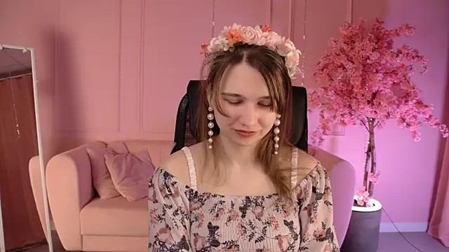 TessaMill online show from May 13, 2026, 5:14 am