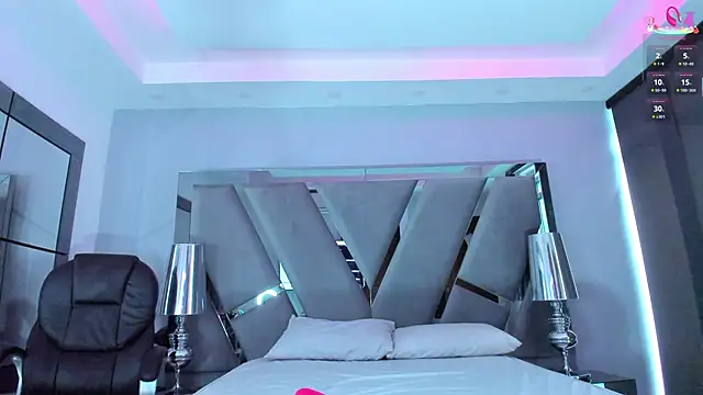 miamirage  online show from September 20, 2025, 1:16 pm