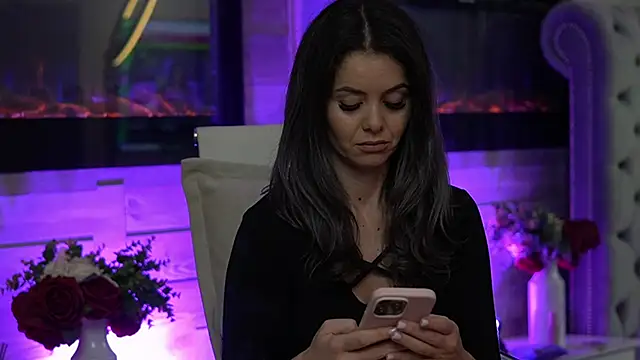 Snapshot of SeductiveMom chatting on October 24, 2025, 3:16 am SeductiveMom online show from October 24, 2025, 3:16 am