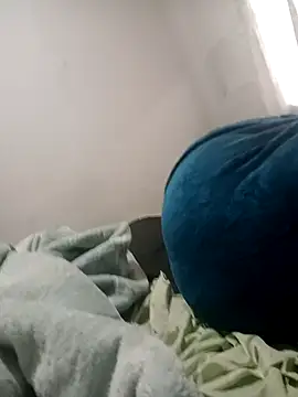 ShySexyBaddiexx online show from September 27, 2025, 12:00 pm