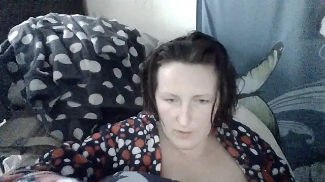 Snapshot of AllaSowinskaya chatting on February 12, 2026, 12:38 pm AllaSowinskaya online show from February 12, 2026, 12:38 pm