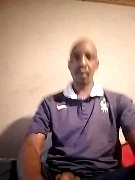 nanabar94 online show from October 26, 2025, 5:35 pm