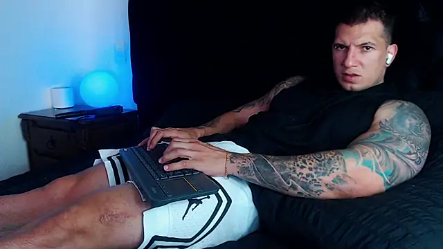 Shane Clay online show from June 10, 2026, 6:42 pm