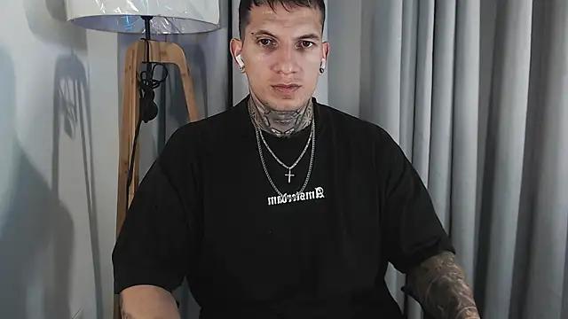 Snapshot of Shane_Clay chatting on September 10, 2025, 10:20 pm Shane Clay online show from September 10, 2025, 10:20 pm