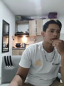 Snapshot of Hiroshi_Shen chatting on May 22, 2026, 1:36 am Hiroshi Shen online show from May 22, 2026, 1:36 am
