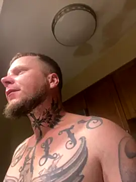 tattedpipeliner online show from November 3, 2025, 4:50 am