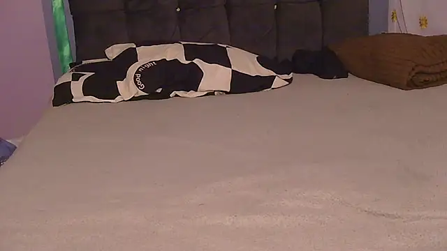 AfricanDickza online show from December 22, 2025, 6:52 pm