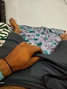 Snapshot of Dickdelhi chatting on October 8, 2025, 2:13 am Dickdelhi online show from October 8, 2025, 2:13 am