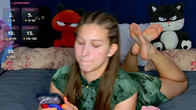 MissEmilyMiller online show from July 7, 2026, 7:17 pm